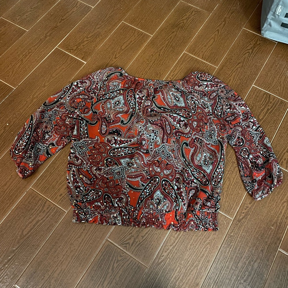 Cathy Daniels Gold bling Red Paisley blouse Scoop Neck quarter Sleeve Size Large - Picture 11 of 16